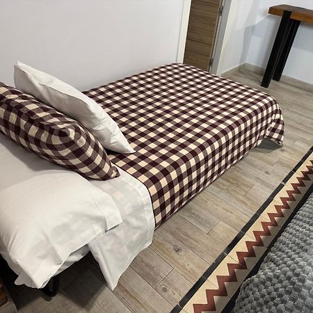 Santa Escolastica En Pleno Centro De Granada Eksteriør bilde